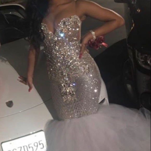 Prom Dress - Picture 6 of 7